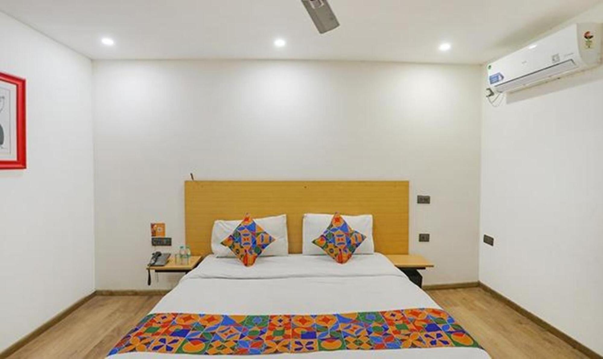Fabhotel F9 Sector 58 노이다 외부 사진